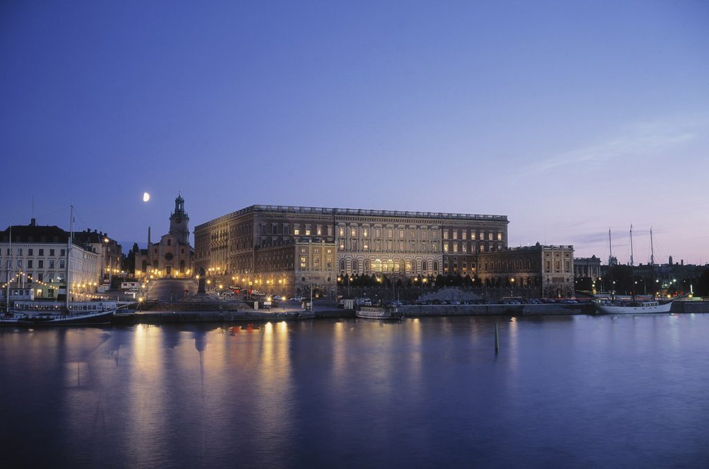 The_Stockholm_Castle_sea_View_evening_Photo_-Jeppe-Wikstrom_High-res