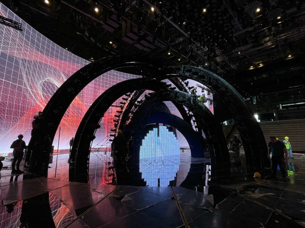 Il palco dell'Eurovision Song Contest 2022 in costruzione (Photo credit: Atelier Montinaro)